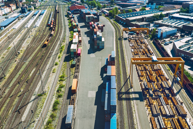 Der KV-Terminal Schweinfurt als Beispiel für ein regionales Terminal in Randlage; Translog Agentur GmbH